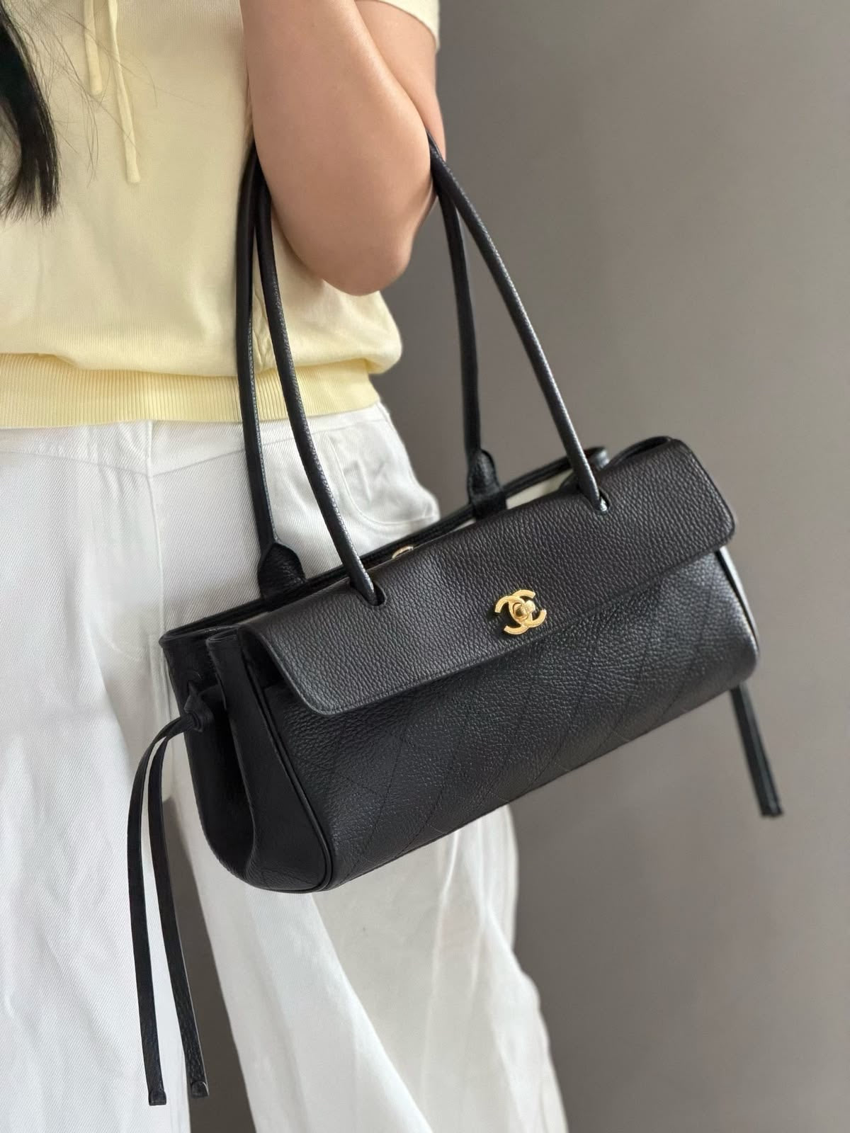 CHANEL Vintage Cerf Small Tote
