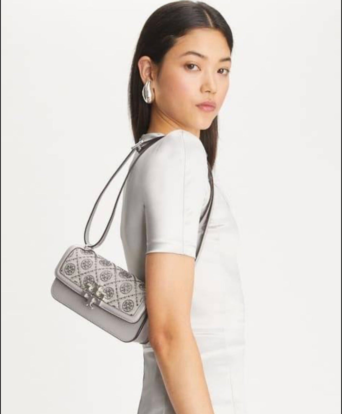 Tory Burch Eleanor T Monogram Hotfix with Brand Box