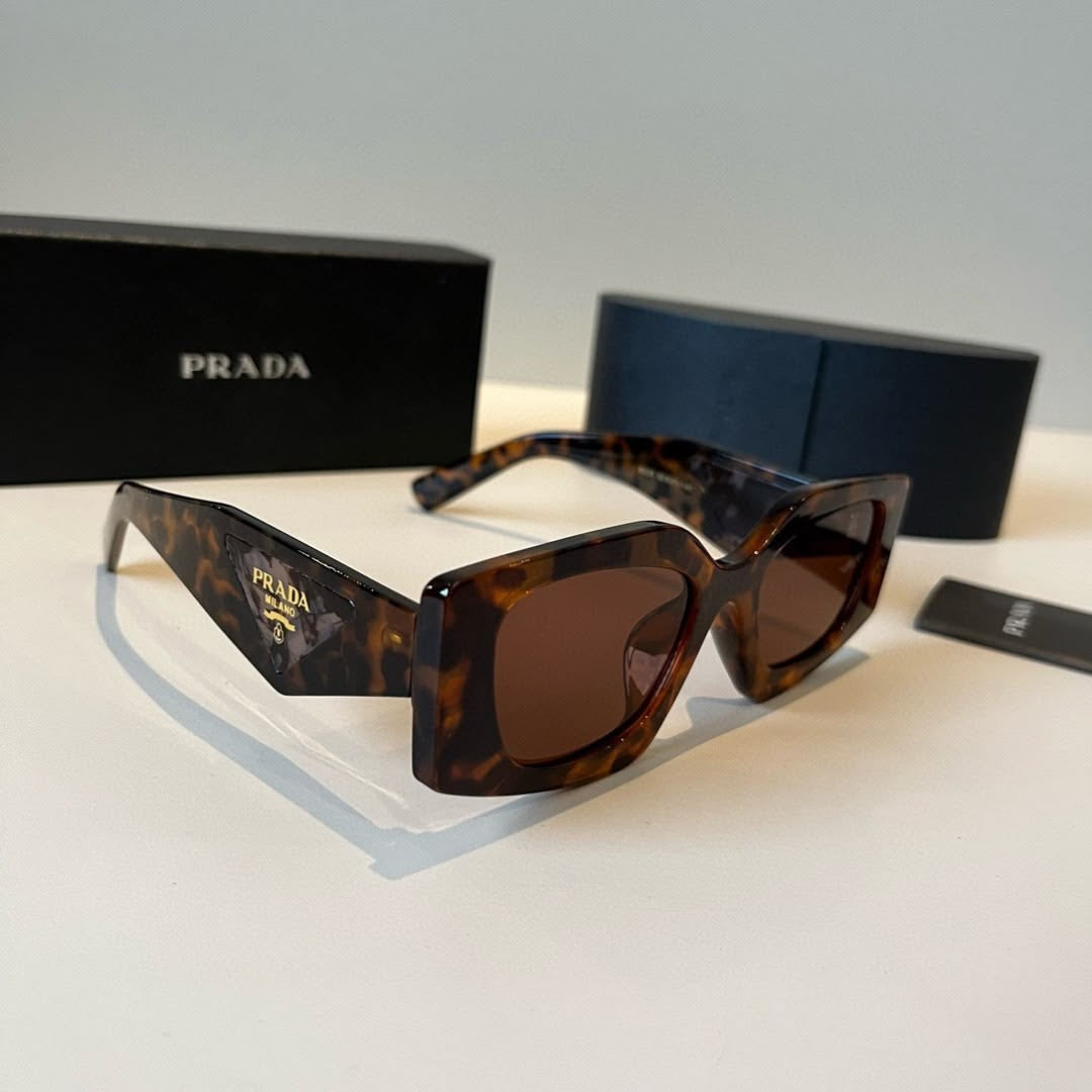 Prada Sunglasses with Brand Box