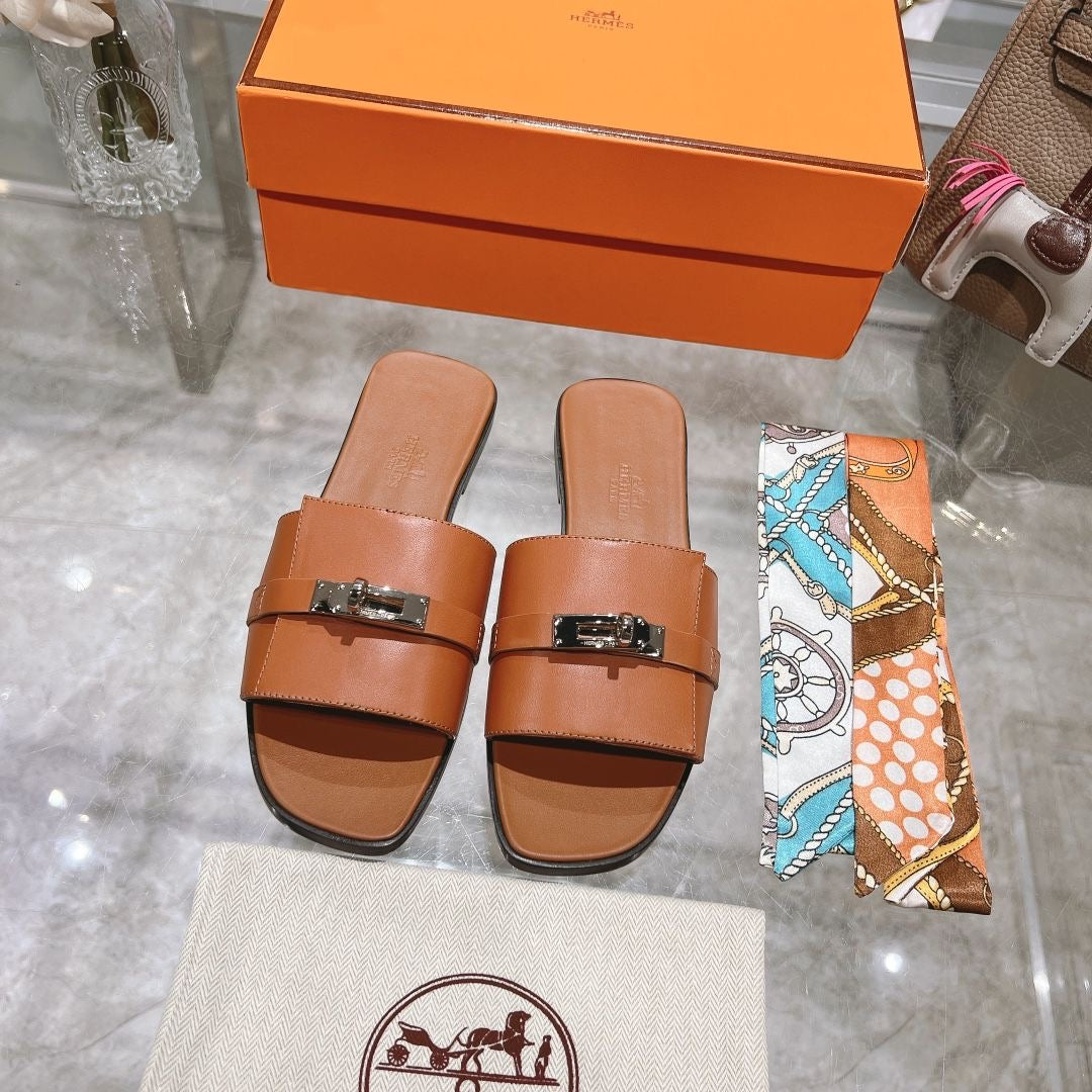 Hermes Guilia with Brand Box